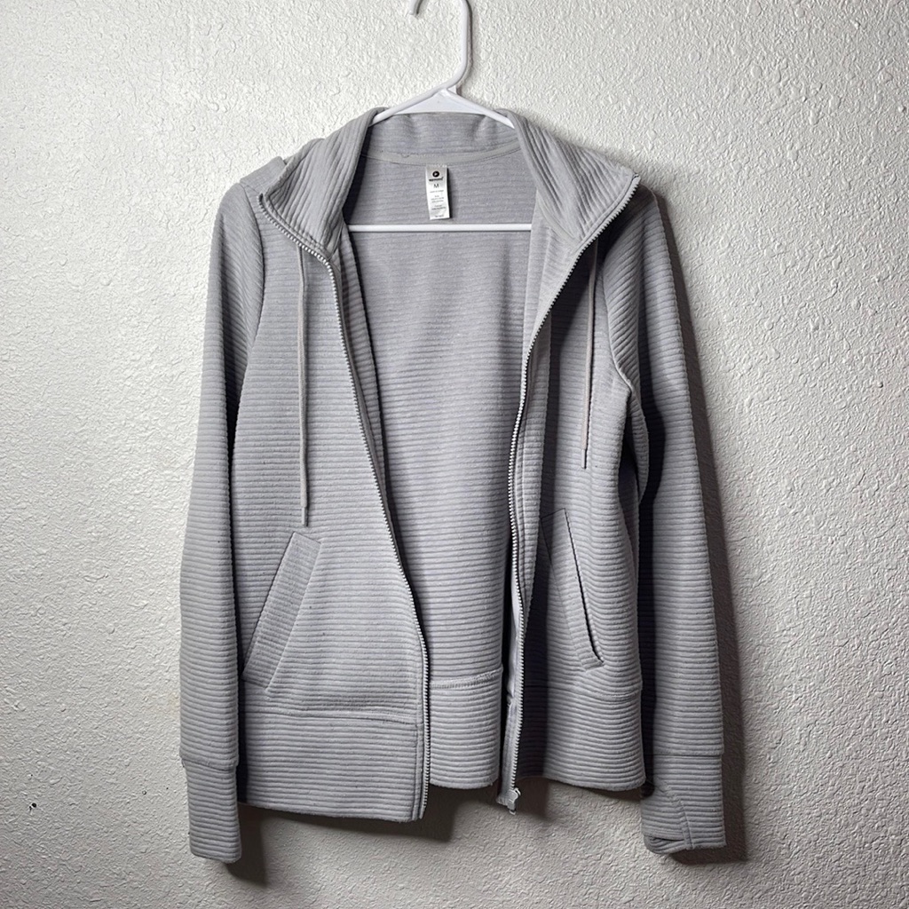 90 Degrees Jacket
